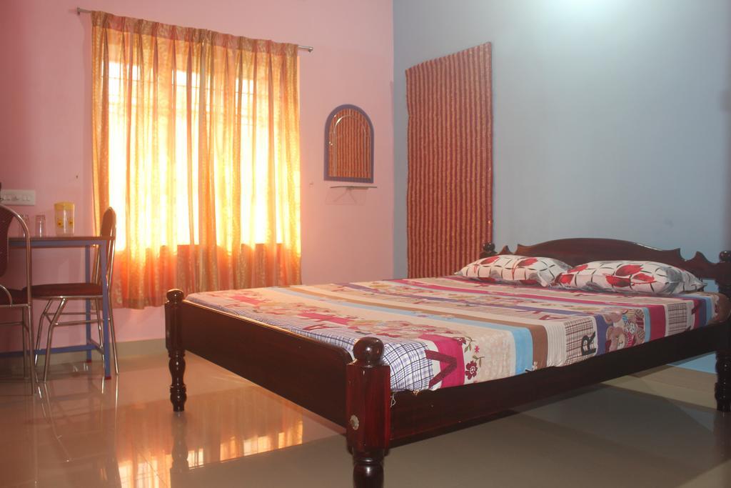 Navendu Home Stay Alappuzha Exterior photo
